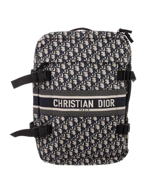 christian dior travel